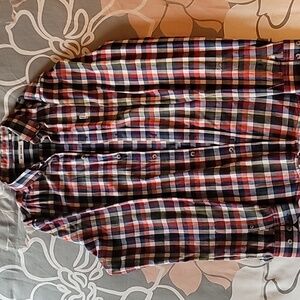 Mens Ben Sherman Plaid shirt. Size Large